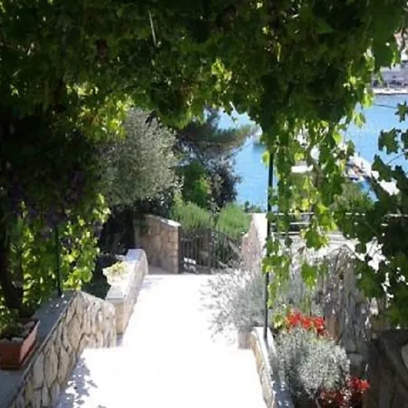 Pero - 50 M From Sea